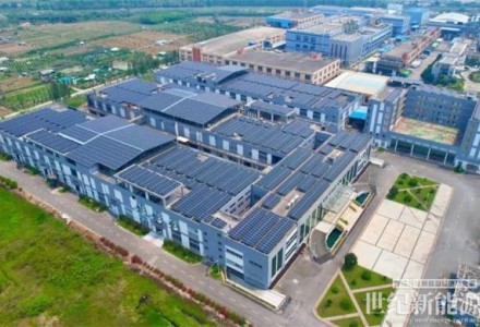 開發(fā)工商業(yè)光伏發(fā)電的機(jī)遇和挑戰(zhàn)