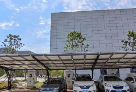 露天停車場為什么要改造成光伏車棚？