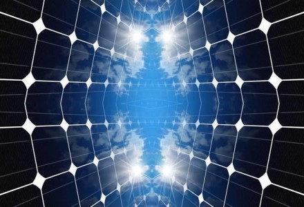 光伏銀漿為光伏電池金屬電極核心,預2022年國產銀漿占比有望達65%