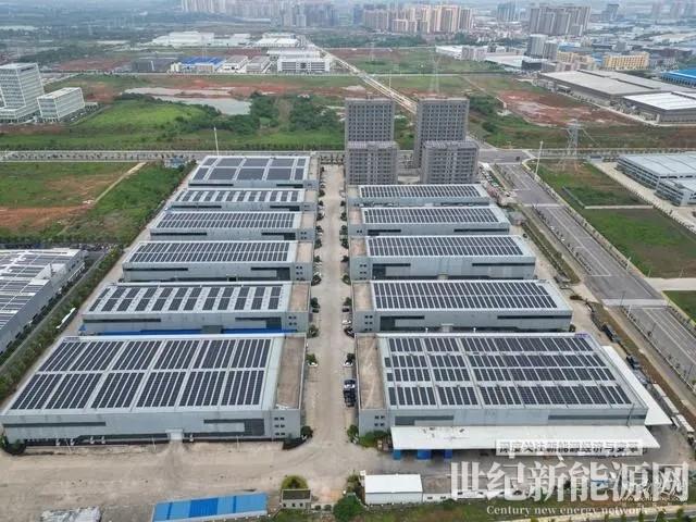 全年可節(jié)約電費(fèi)35萬(wàn)元 武漢軍山科技產(chǎn)業(yè)園光伏項(xiàng)目并網(wǎng)發(fā)電