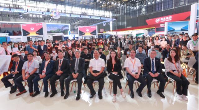 通威高效TNC技術實力“圈粉”，兩款重磅N型組件閃耀SNEC