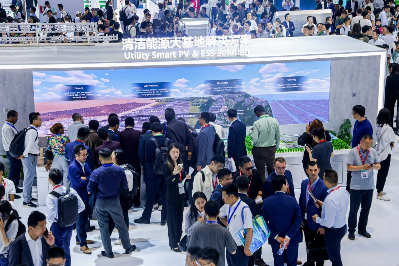 邁入光風(fēng)儲發(fā)電機新時代，加速光儲成為主力能源