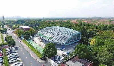 新能源汽車大變革時代到來，太陽能充電站嶄露頭角