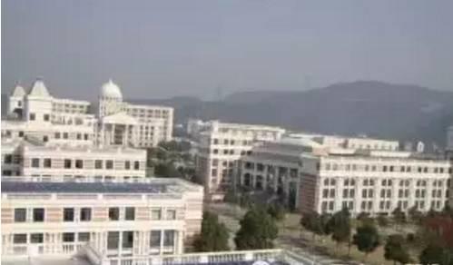 獨特魅力火遍校園 光伏發(fā)電進學校 引眾多學校青睞安裝！