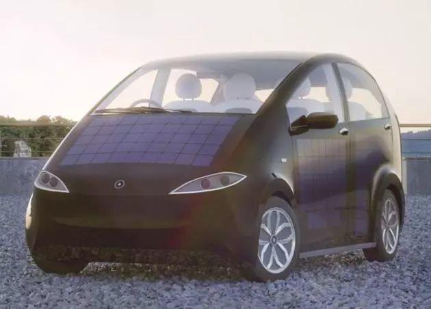 世界第一款量產(chǎn)的太陽能充電車，陽光充足可多走29公里！