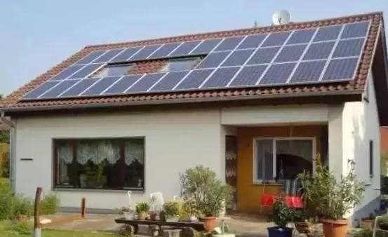 自家閑置屋頂變資源，太陽能光伏發電是如何讓老百姓獲益的？
