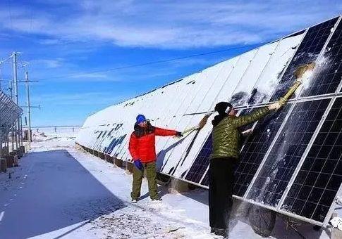 初雪辣么美！你家的光伏電池板還好嗎？