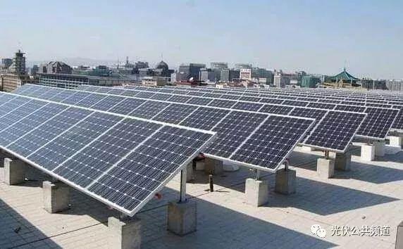 4元一瓦的光伏電站就別裝了，發(fā)電不行還引發(fā)火災(zāi)！