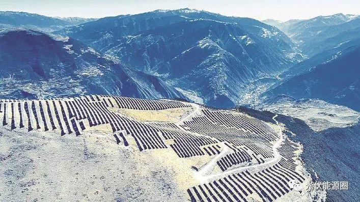 3800米雪山上也能安裝光伏電站？！