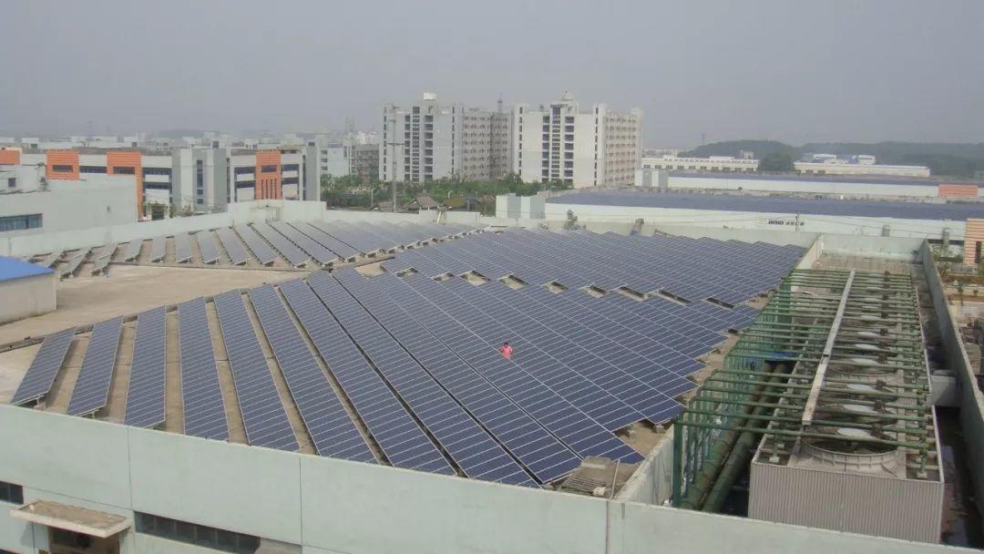 鄭州治理屋頂違建，鼓勵建筑光伏