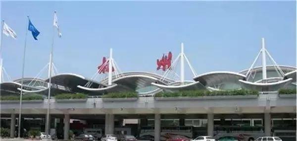 利好 | 光伏機(jī)場(chǎng)、光伏火車站、光伏主題館、光伏小屋、光伏垃圾箱 助力G20零排放