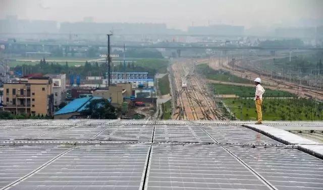 利好 | 光伏機(jī)場(chǎng)、光伏火車站、光伏主題館、光伏小屋、光伏垃圾箱 助力G20零排放