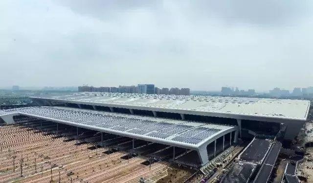 利好 | 光伏機(jī)場(chǎng)、光伏火車站、光伏主題館、光伏小屋、光伏垃圾箱 助力G20零排放