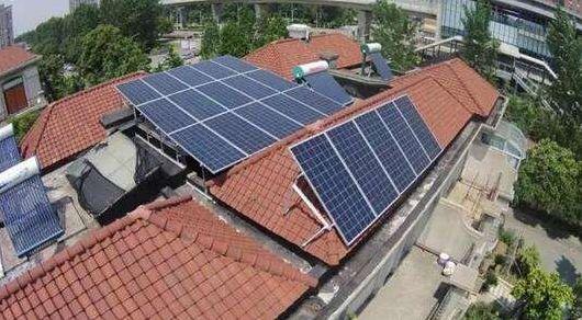 光伏施工人員從高空墜落致死誰該承擔責任？附光伏電站施工現場安全規范
